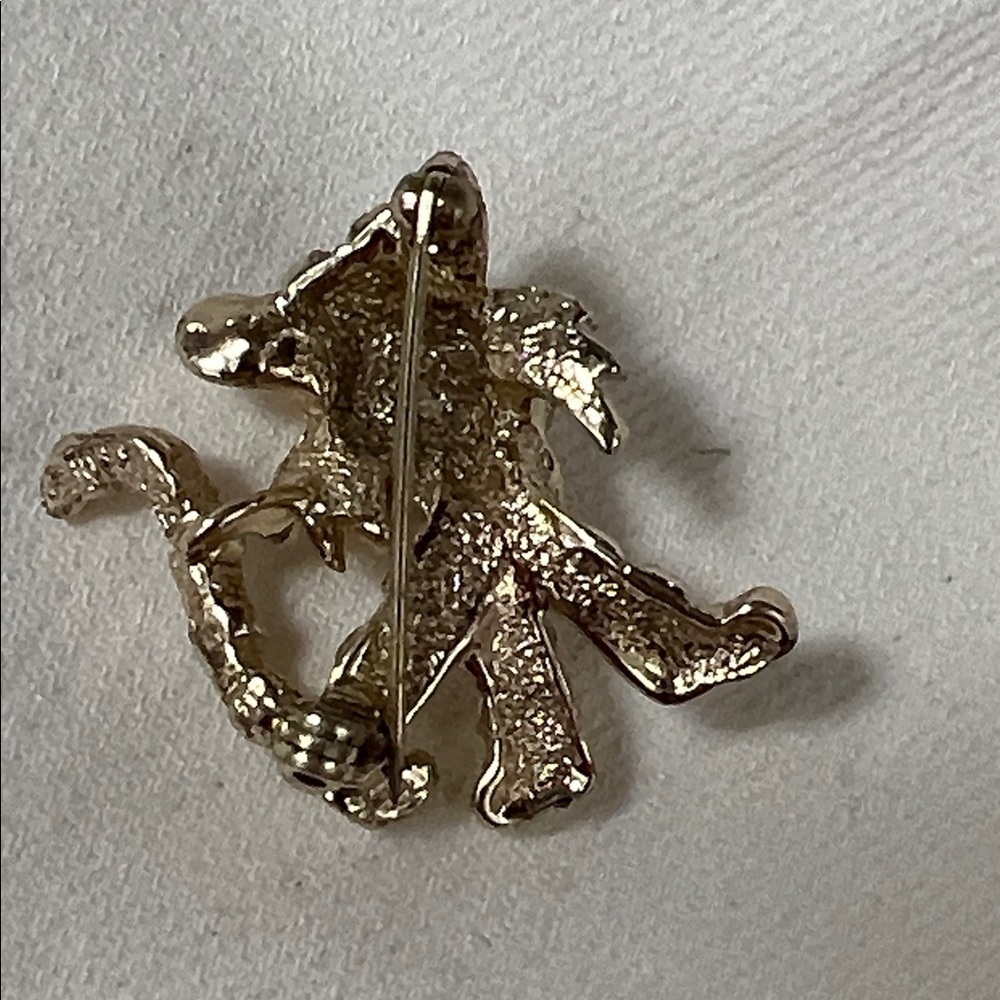 vintage Esso Tiger mascot brooch - Picture 2 of 2